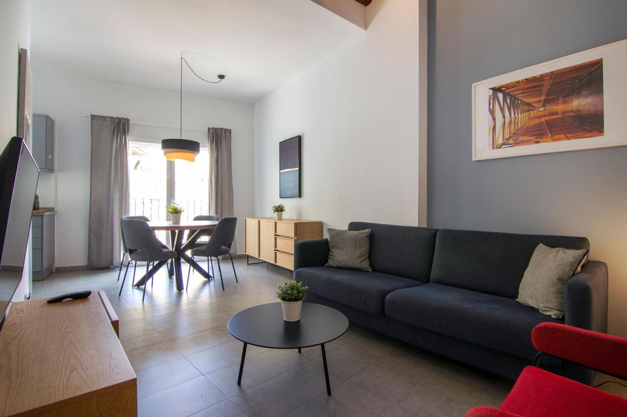 Welcomer Apartments บาเลนเซีย ภายนอก รูปภาพ