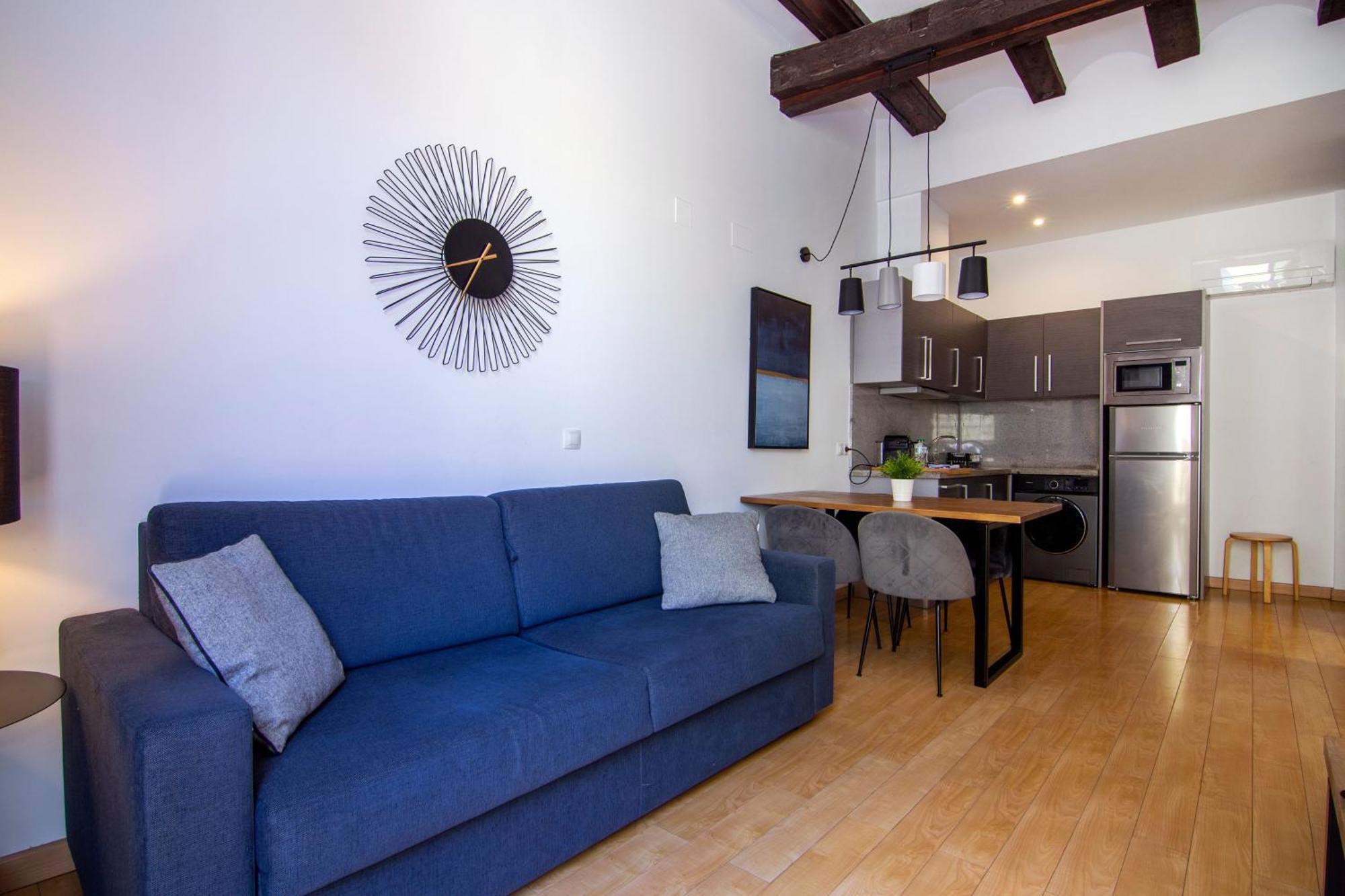 Welcomer Apartments บาเลนเซีย ภายนอก รูปภาพ