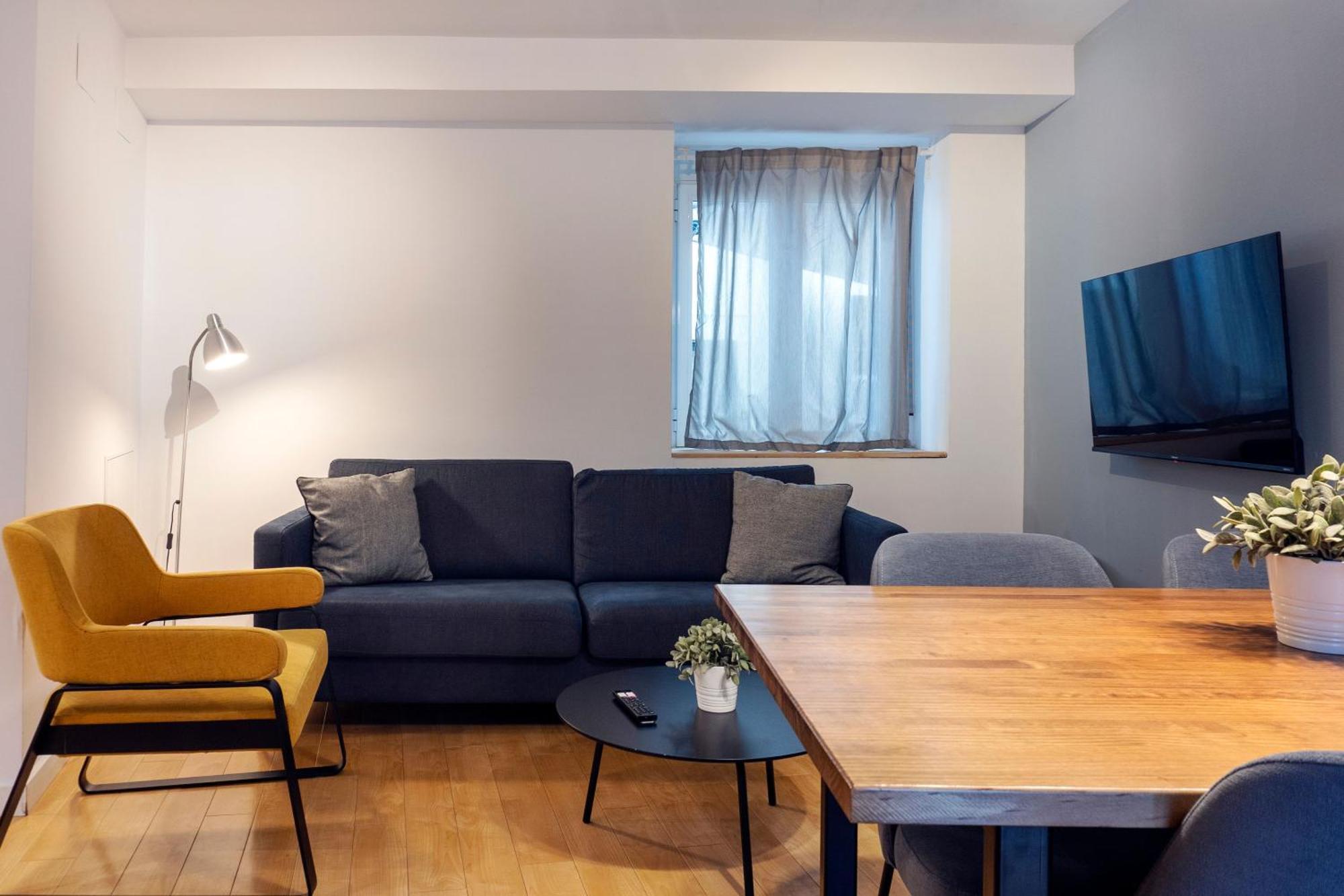 Welcomer Apartments บาเลนเซีย ภายนอก รูปภาพ