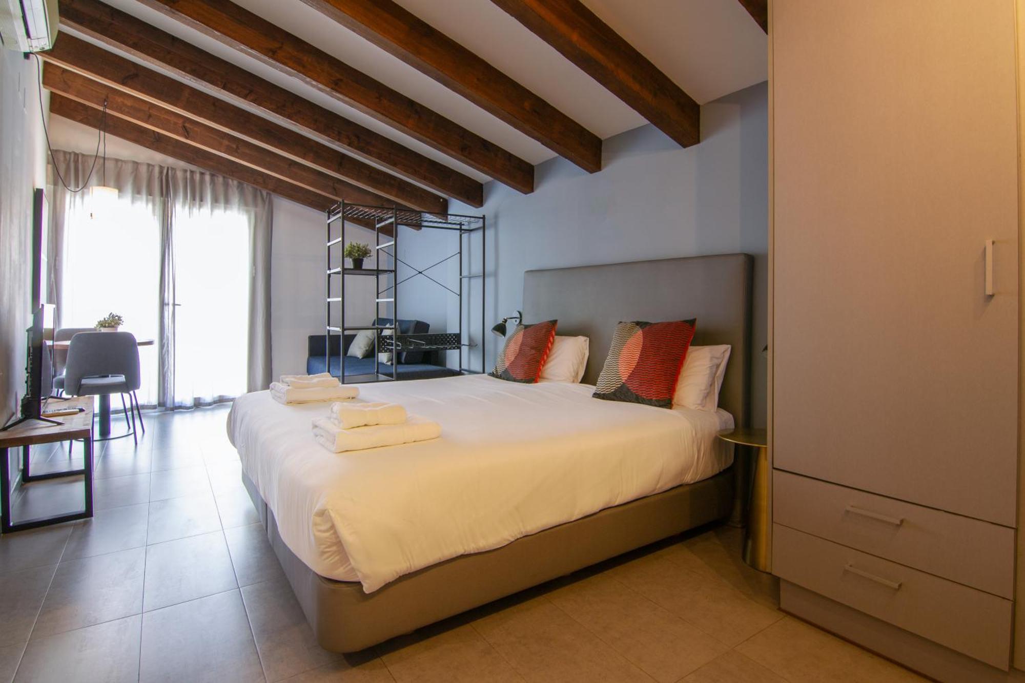 Welcomer Apartments บาเลนเซีย ภายนอก รูปภาพ