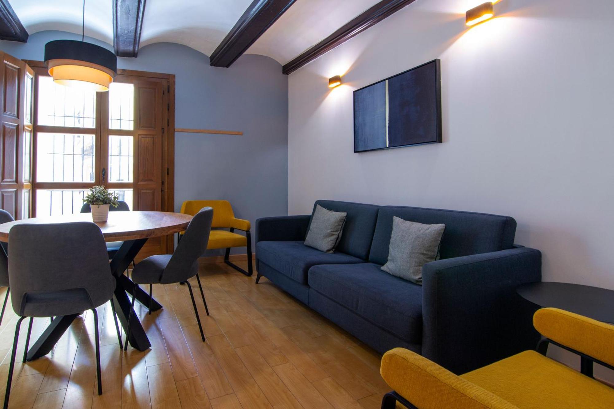 Welcomer Apartments บาเลนเซีย ภายนอก รูปภาพ